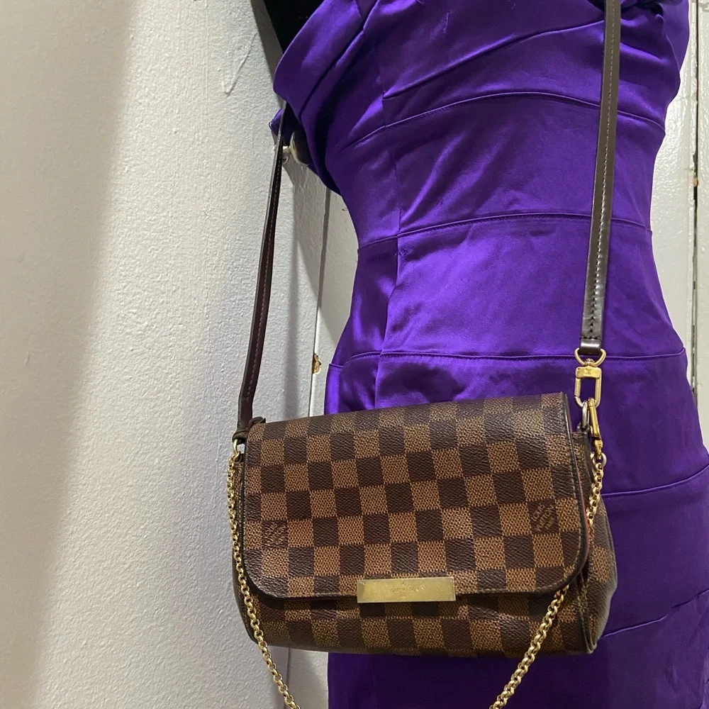 Lv - Picture 13 of 13